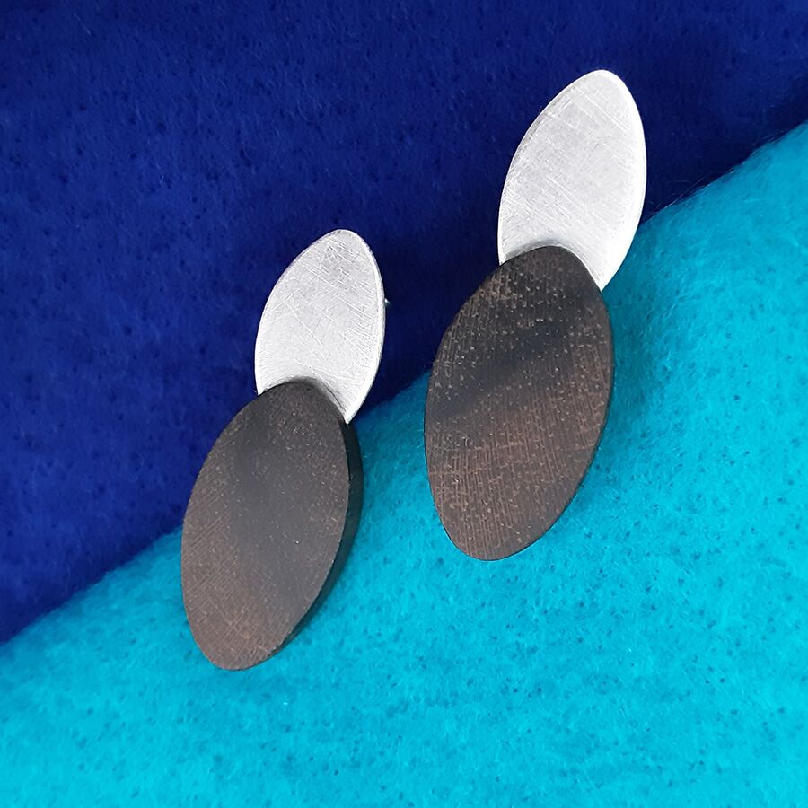 Ohrstecker aus 925er Silber, Zirikoteholz
